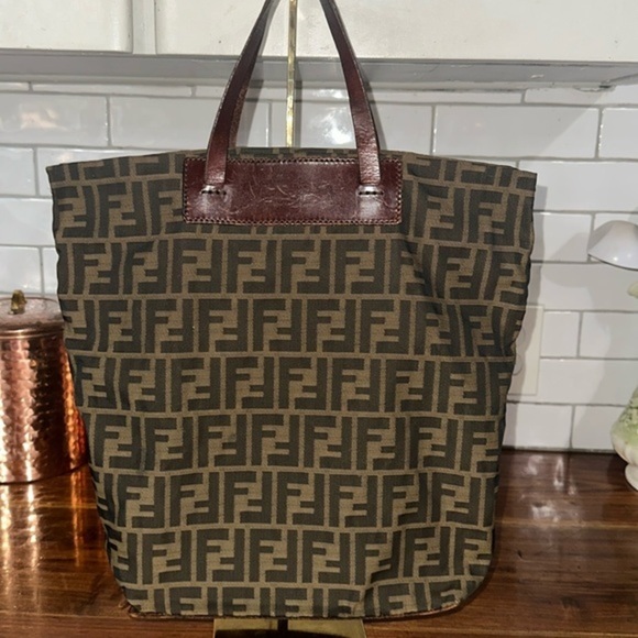 Fendi zucca folding tote shopper. Nylon and leather. 71156101992 - Picture 1 of 15